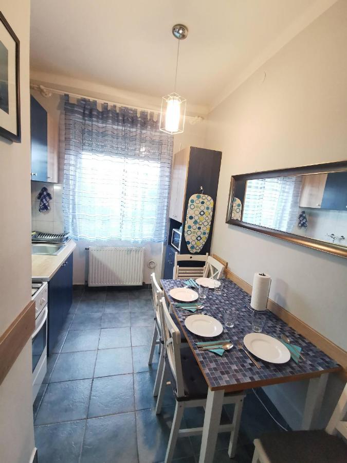 Smart Szallas Apartman Miskolc Ngoại thất bức ảnh